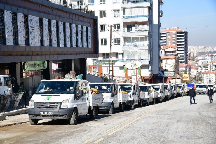 Mamak Belediyesi’nden 3 bin 800 haneye 150 ton patates desteği