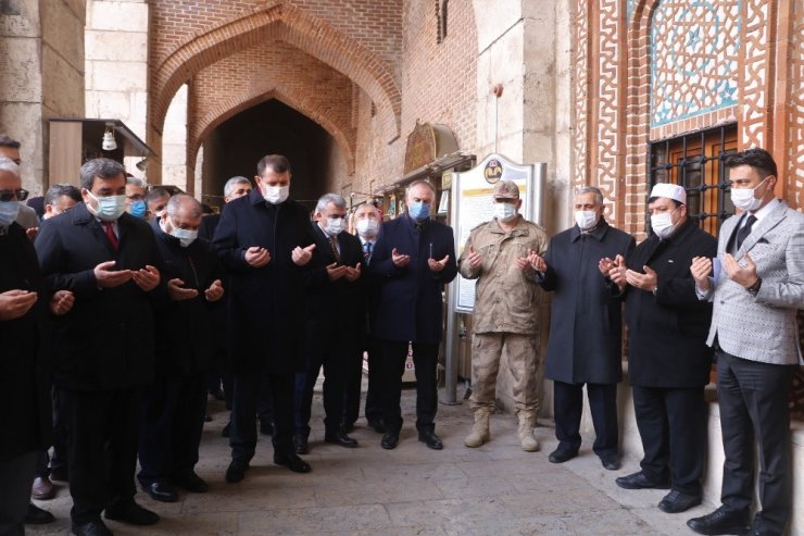 Selçuklu Sultanı I. İzzeddin Keykavus, vefatının 801. yılında anıldı