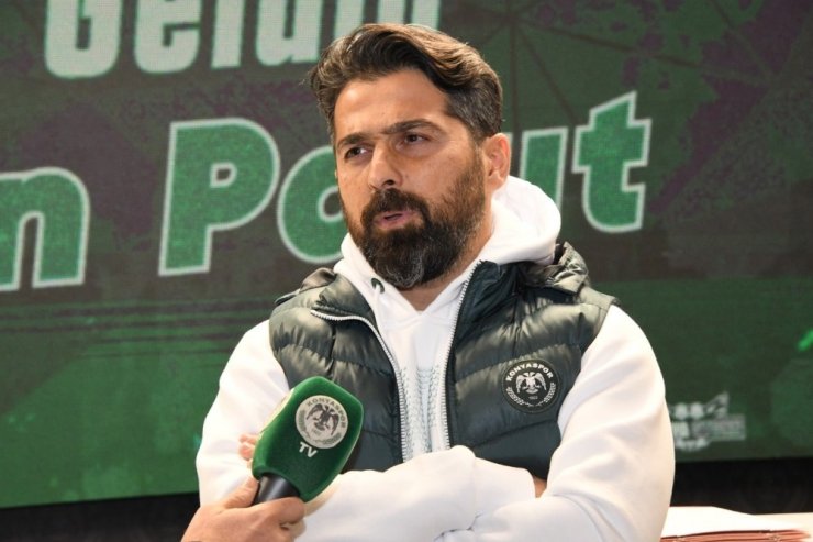 Konyaspor, İlhan Palut ile 1,5 yıllık sözleşme imzaladı