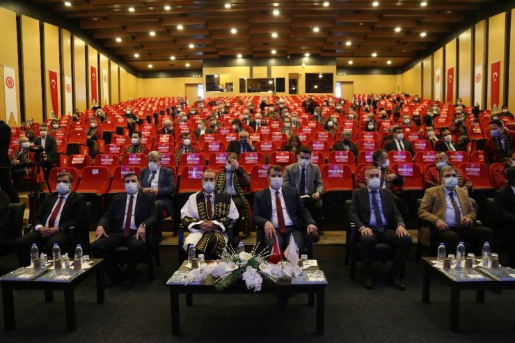 Sivas Cumhuriyet Üniversitesi 47 yaşında