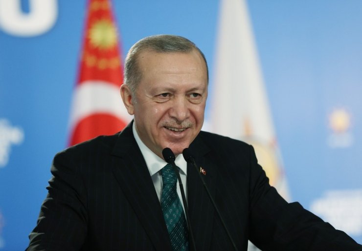 Cumhurbaşkanı Erdoğan: "Türkiye’yi dünyanın en büyük 10 ülkesi arasına sokmakta kararlıyız"