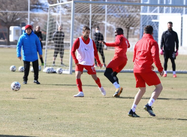 Sivasspor, kupa maçına hazır