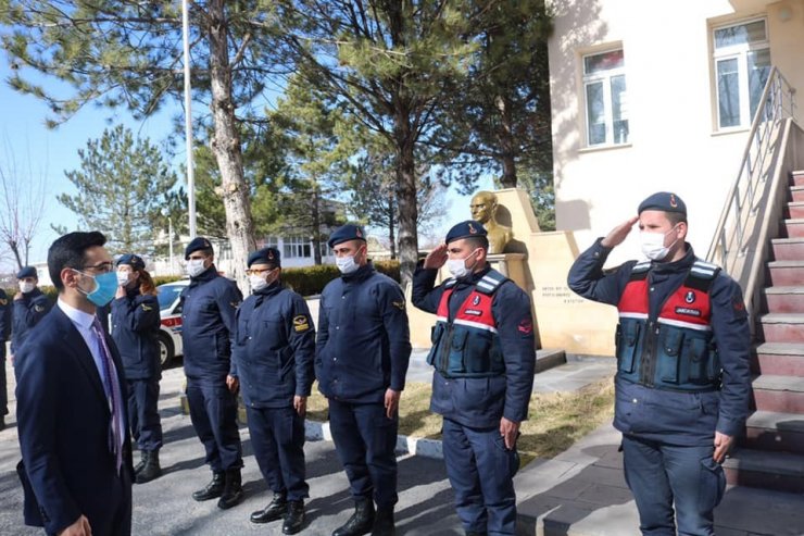 Acıgöl Kaymakamı Kaya, Jandarma ve Emniyet Müdürlüğünü ziyaret etti