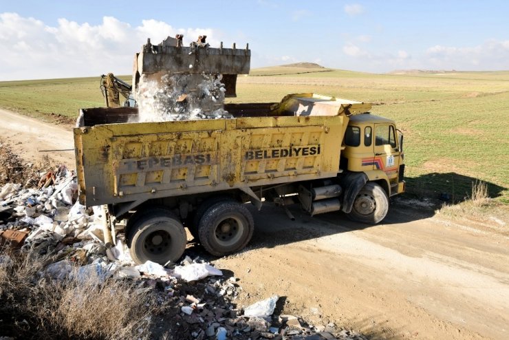 Tepebaşı Belediyesi’nden hafriyat uyarısı