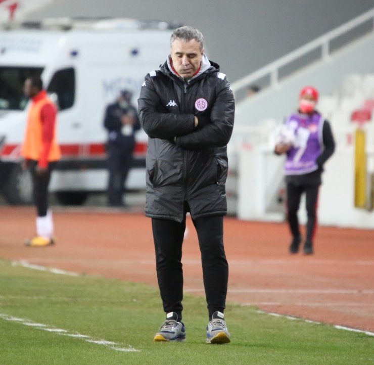 Ziraat Türkiye Kupası: DG Sivasspor: 0 - FTA Antalyaspor: 1 (Maç sonucu)