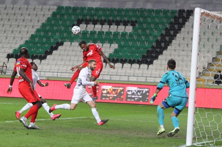 Ziraat Türkiye Kupası: Konyaspor: 1 - Beşiktaş: 1 (Maç sonucu)