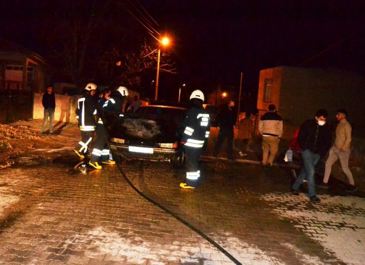 Konya’da seyir halindeki LPG’li otomobilde yangın