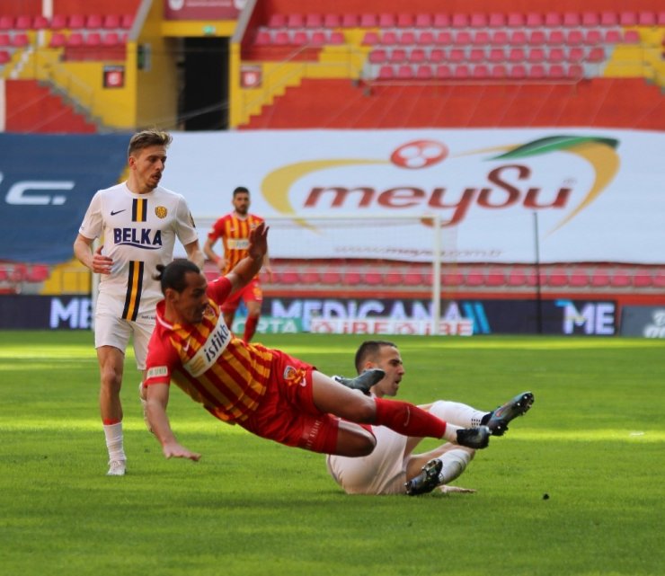 Süper Lig: Kayserispor: 0 - MKE Ankaragücü: 0 (Maç Sonucu)