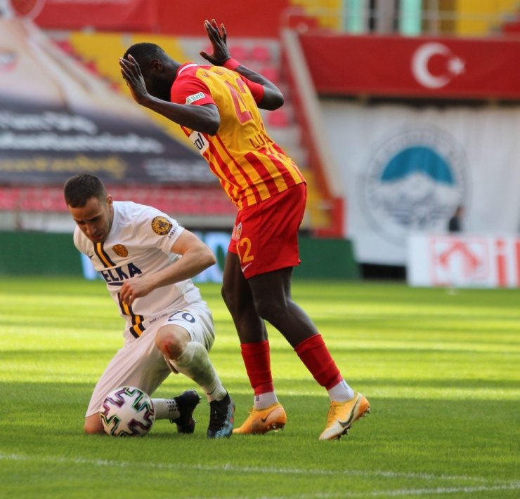 Süper Lig: Kayserispor: 0 - MKE Ankaragücü: 0 (Maç Sonucu)