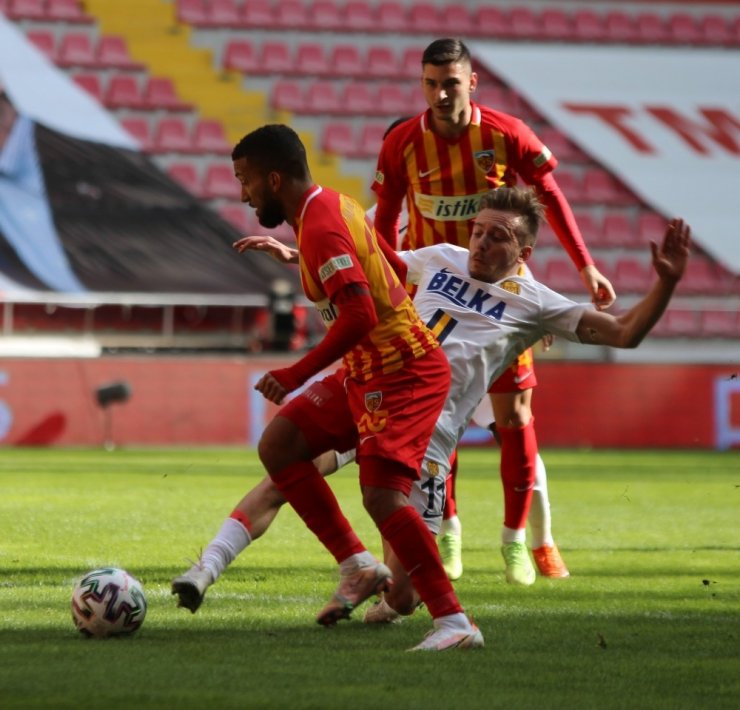 Süper Lig: Kayserispor: 0 - MKE Ankaragücü: 0 (Maç Sonucu)