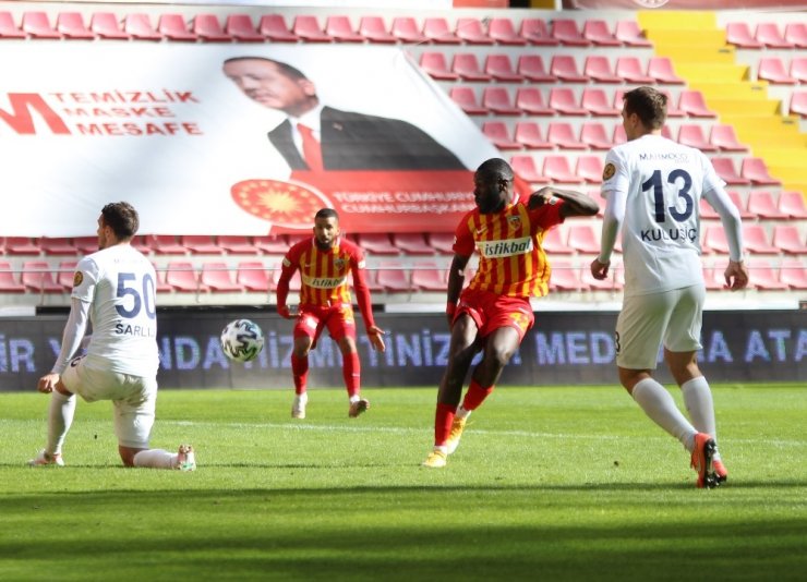 Süper Lig: Kayserispor: 0 - MKE Ankaragücü: 0 (Maç Sonucu)