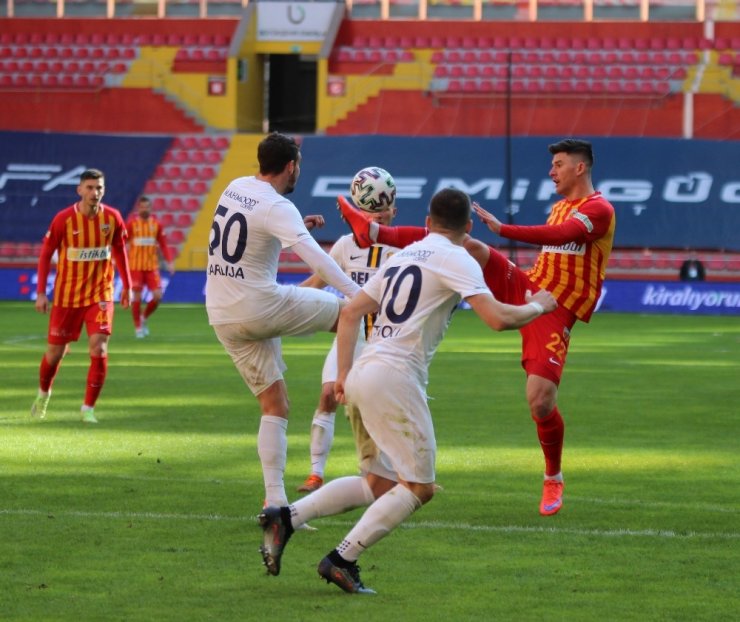 Süper Lig: Kayserispor: 0 - MKE Ankaragücü: 0 (Maç Sonucu)