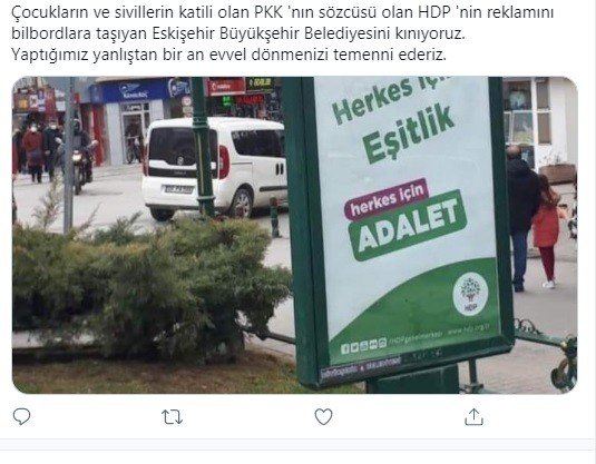 HDP afişi bulunan bilborda saldırı