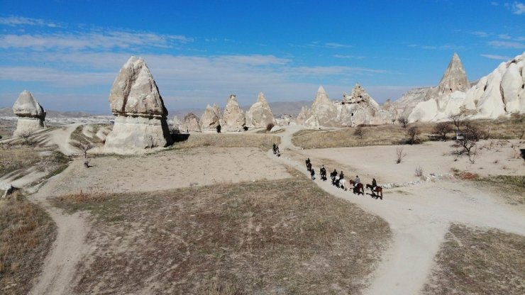 Kapadokya’da Sevgililer Günü yoğunluğu yaşanıyor