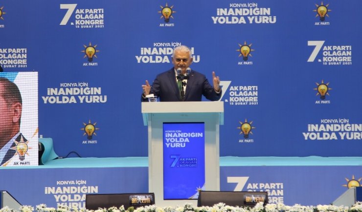 Binali Yıldırım: "Bölücü terör örgütünün ne mal olduğunu 40 yıldır biliyoruz"