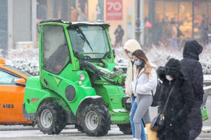 Ankara’da kar etkisini artırdı