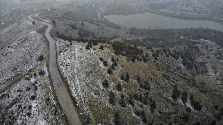 Ankara’da kar yağışı ve sis havadan görüntülendi