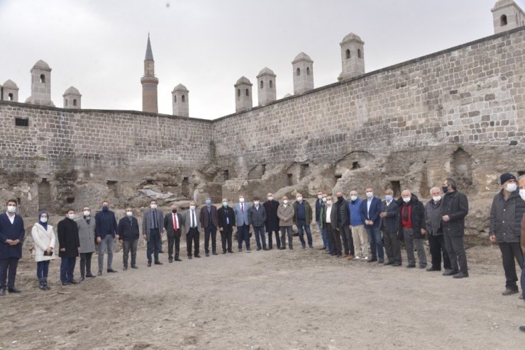 Melikgazi tarihine sahip çıkmaya devam ediyor