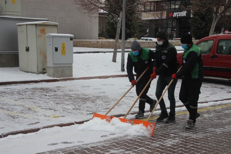 Kayseri beyaza büründü