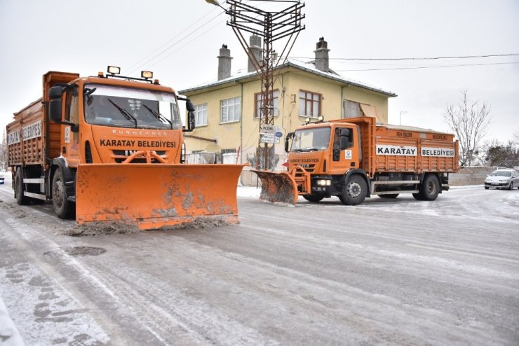 Karatay Belediyesi 7/24 kar mesaisinde