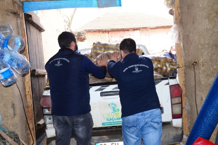 Başkent’te hem çiftçinin hem ihtiyaç sahiplerinin yüzü güldü