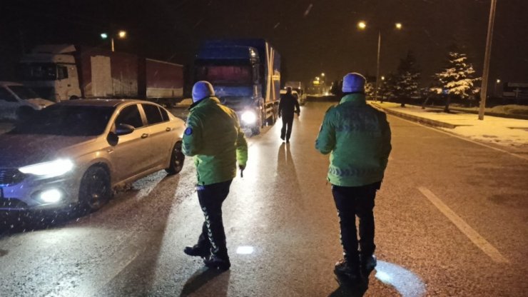 Konya Antalya Karayolu tipi sebebiyle ulaşıma kapandı