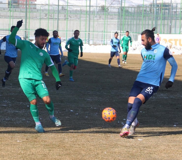 2. Lig Kırmızı Grup: Sivas Belediyespor: 2 - Pazarspor: 0