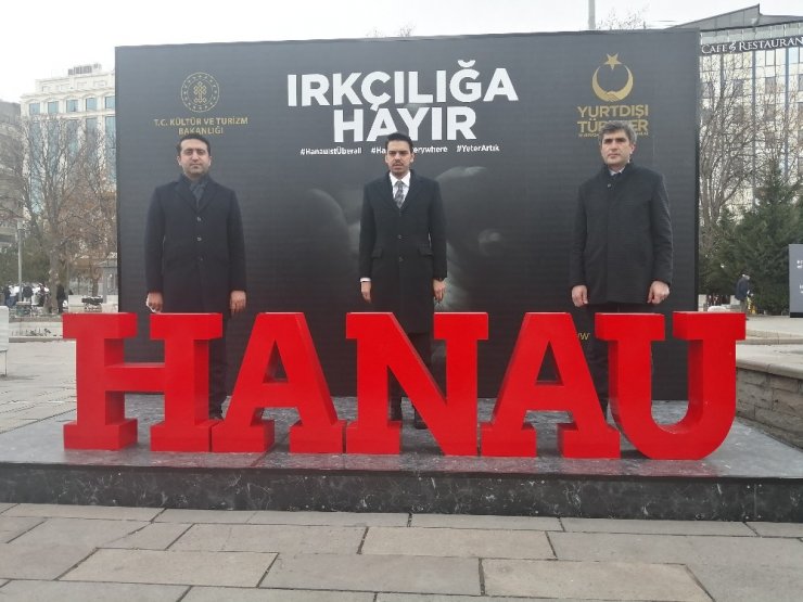 Hanau katliamının 1. yıl dönümde hayatını kaybedenler anıldı