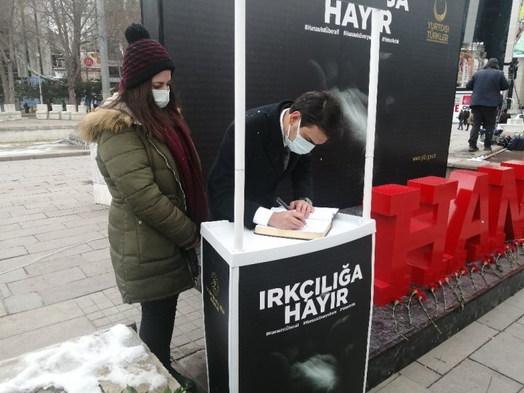 Hanau katliamının 1. yıl dönümde hayatını kaybedenler anıldı