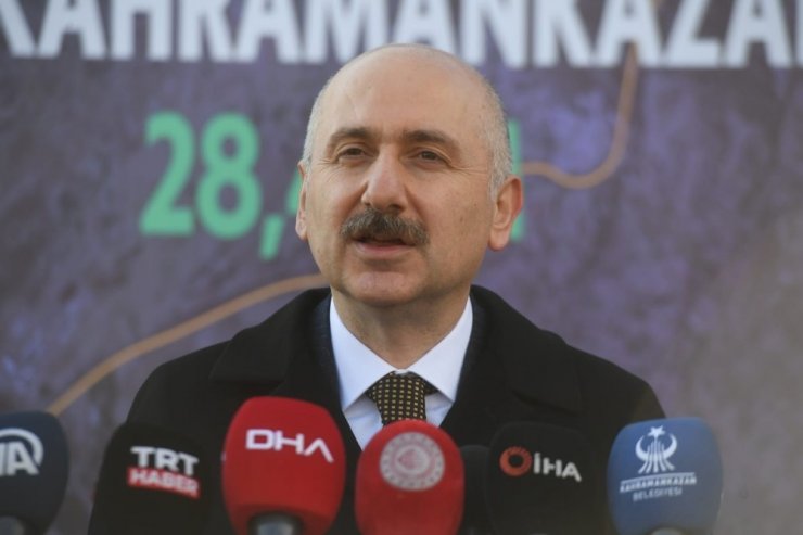 Bakan Karaismailoğlu: "Nallıhan-Ankara arasında sağlıklı güvenli bir şekilde bitirip Ankaralıların hizmetine sunacağız”