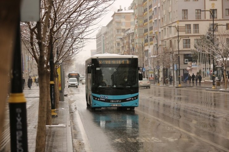 Belediyeden sınava gireceklere ulaşım kolaylığı