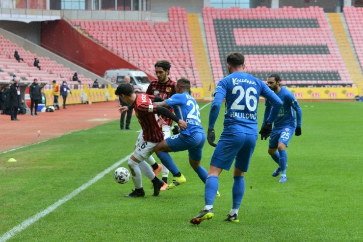 TFF 1. Lig: Eskişehirspor: 2 - Bandırmaspor: 1