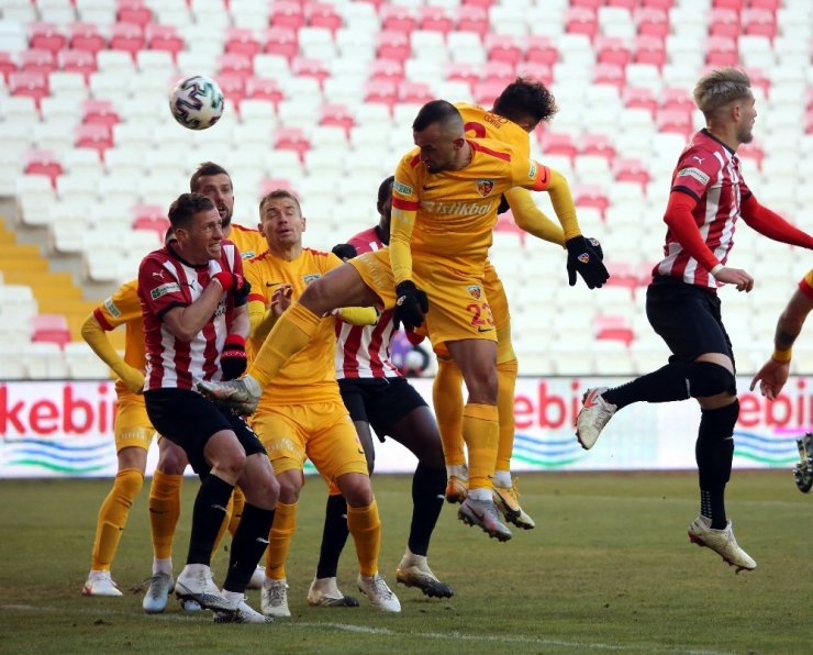 Süper Lig: DG Sivasspor: 2 - Kayserispor: 0 (Maç sonucu)