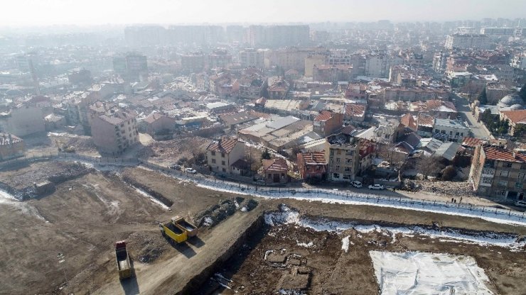 Tarihi Konya surları gün yüzüne çıkıyor