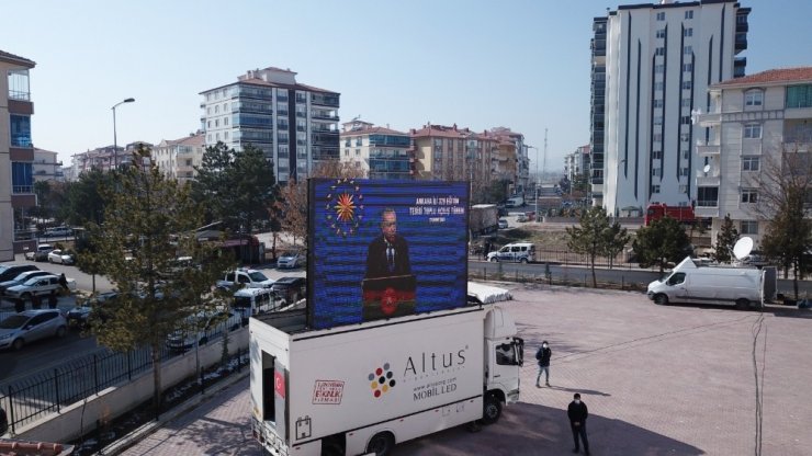 Cumhurbaşkanı Recep Tayyip Erdoğan, Ankara’nın Kahramankazan ilçesinde 3 okulun açılışını gerçekleştirdi