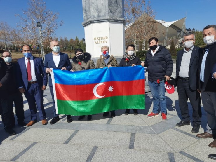 Hocalı Katliamı kurbanları Haydar Aliyev Parkı’nda dualarla anıldı