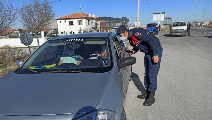 Aksaray jandarması detektör Sala ile uygulamada