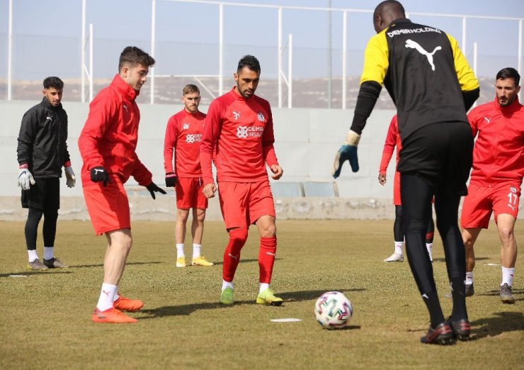 Sivasspor’da Hatayspor mesaisi başladı