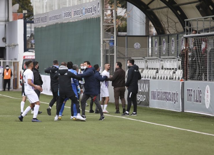 Ankara Keçiörengücü - Samsunspor maçı sonrası gerginlik!