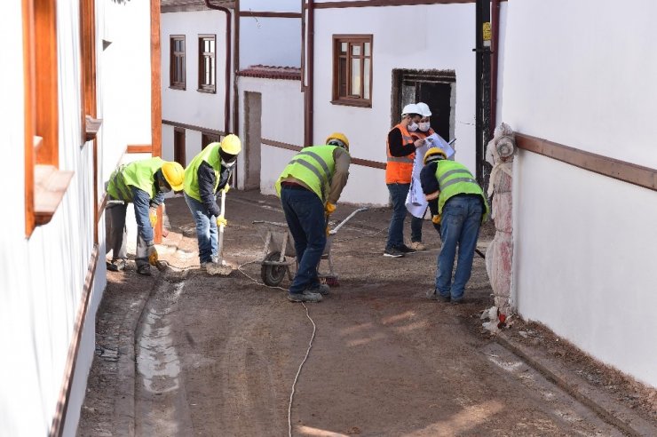 Başkent’in tarihi mekanları estetik dokunuşlarla yeniden ayağa kalkıyor