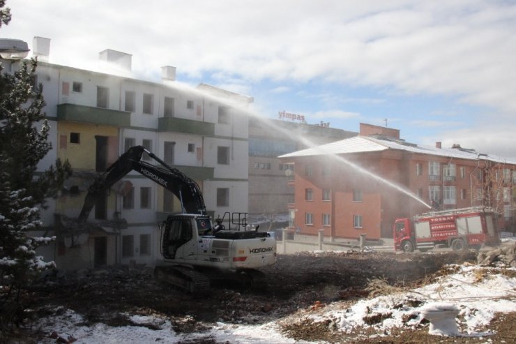 Yozgat’ta Millet Bahçesi için ilk yıkım yapıldı