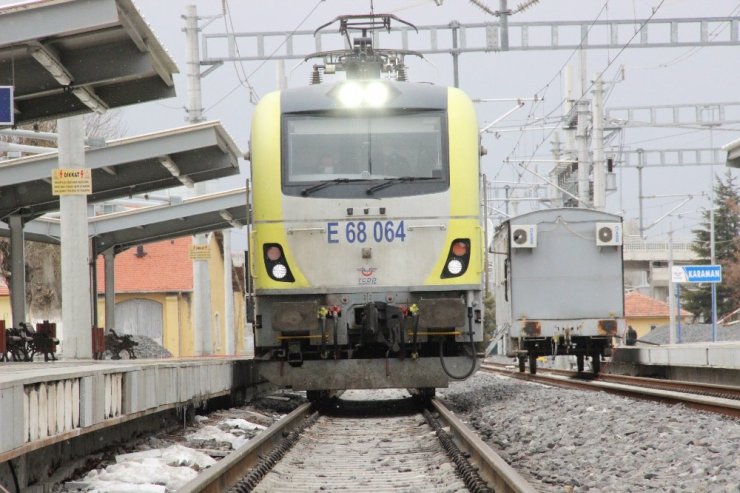 Konya-Karaman Yüksek Hızlı Tren Hattında test sürüşleri devam ediyor