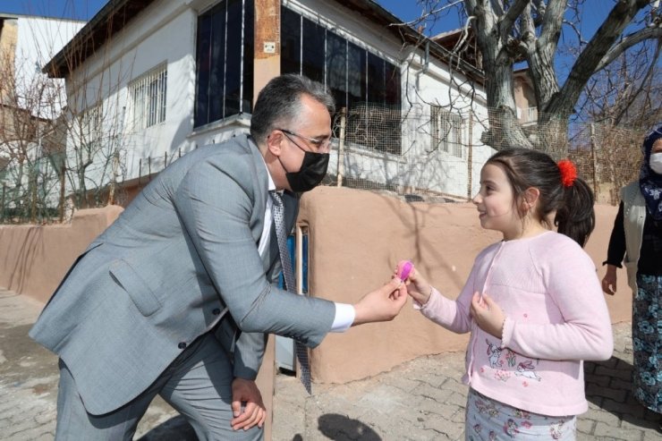 Belediye Başkanı Savran 350 Evler Mahallesinde vatandaşlarla bir araya geldi