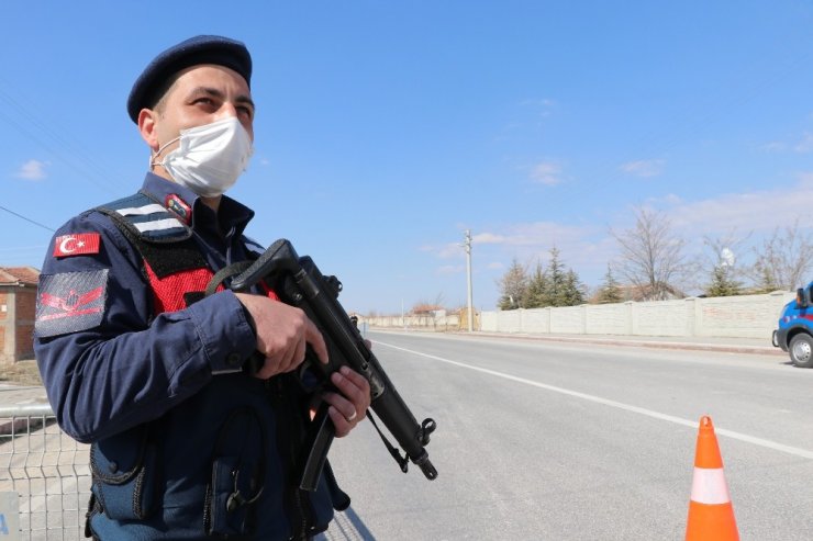 Kırmızı kategorideki Aksaray’da bir belde ve köy karantinaya alındı