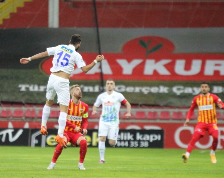 Süper Lig: Kayserispor: 0 - Çaykur Rizespor: 0 (Maç devam ediyor)