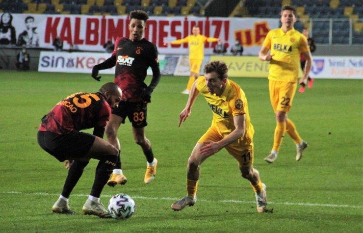 Süper Lig: MKE Ankaragücü: 2 - Galatasaray: 1 (Maç sonucu)