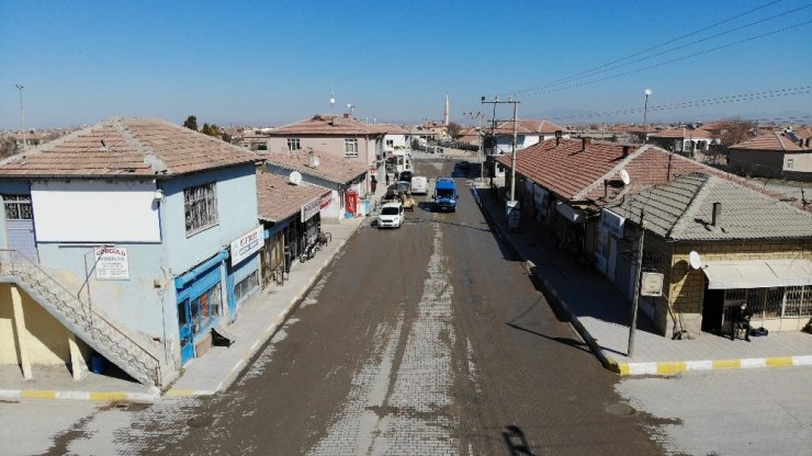 Kırmızı kategorideki Aksaray’da karantinaya alınan beldede güvenlik en üst düzeyde