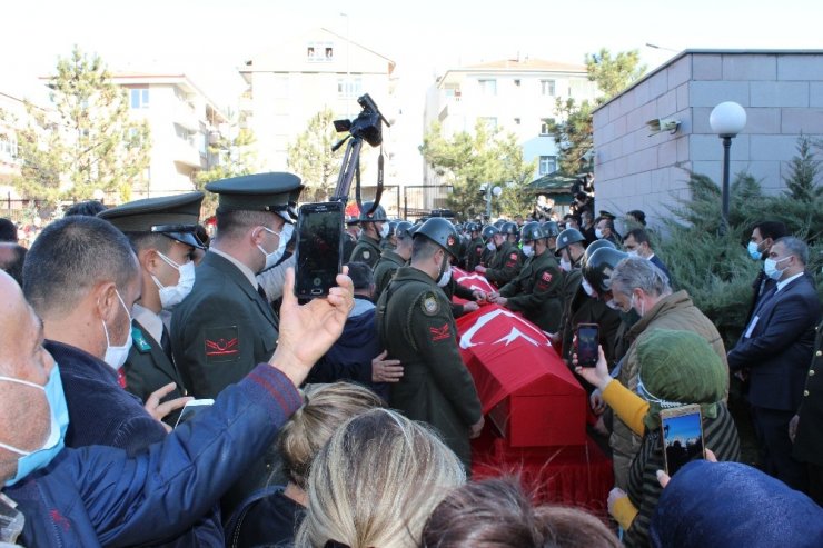 Bitlis şehitleri Ankara’da Cebeci Şehitliği’ne defnedildi