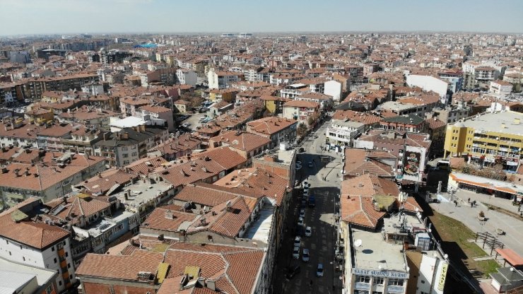 Kırmızı kategorideki Aksaray yarın “Tam” kapanıyor