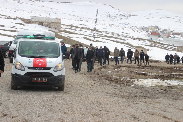 Şehit Demirci son yolculuğuna uğurlandı